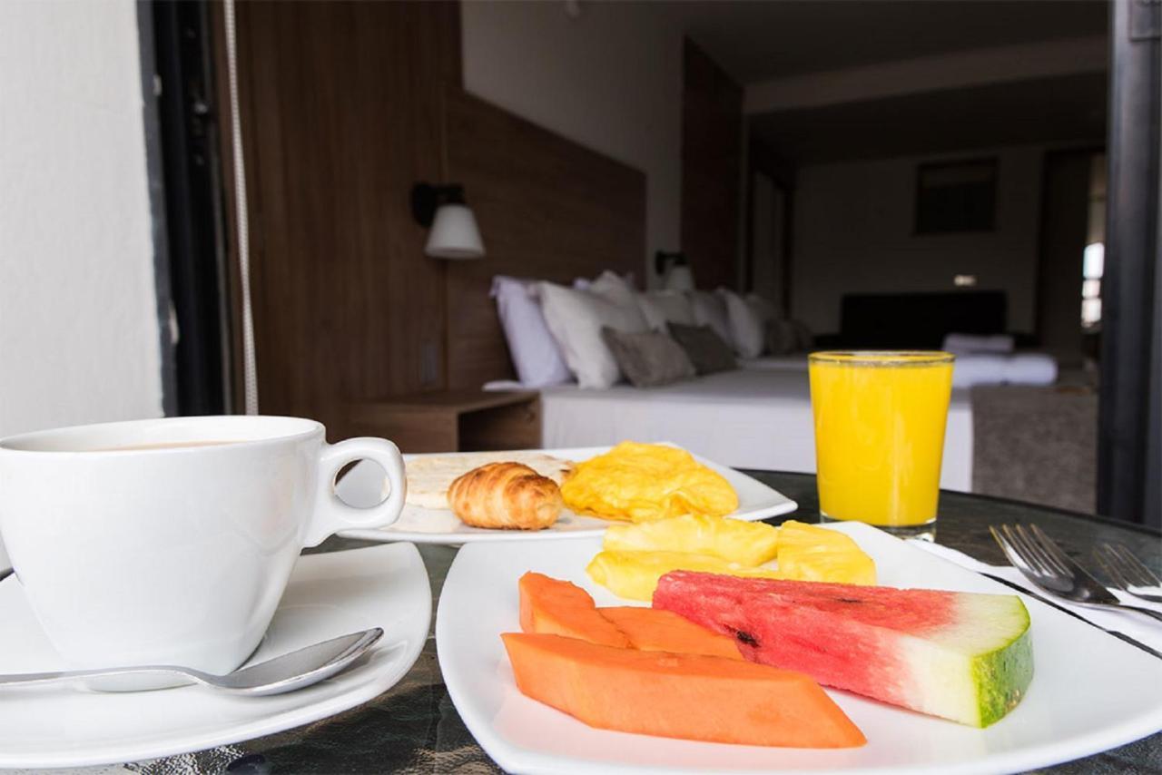 Hotel Cabo De La Vela Medellín Extérieur photo