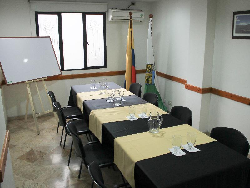 Hotel Cabo De La Vela Medellín Extérieur photo