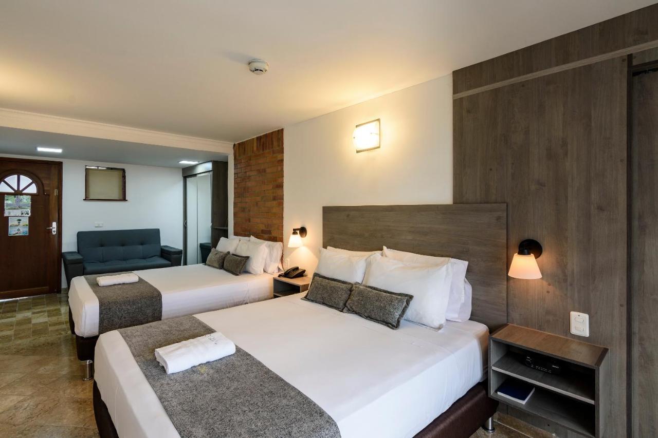 Hotel Cabo De La Vela Medellín Extérieur photo